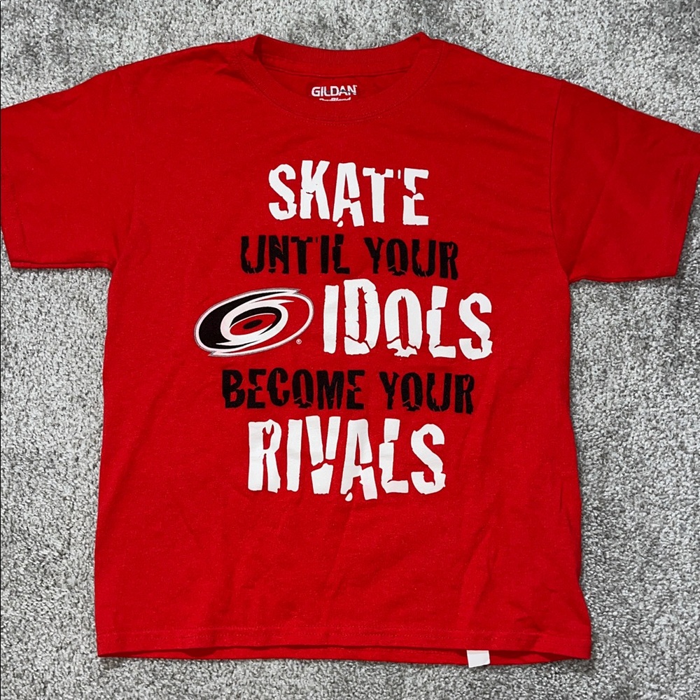 CYAH Carolina Hurricanes kids youth Summer camp jersey T shirt M